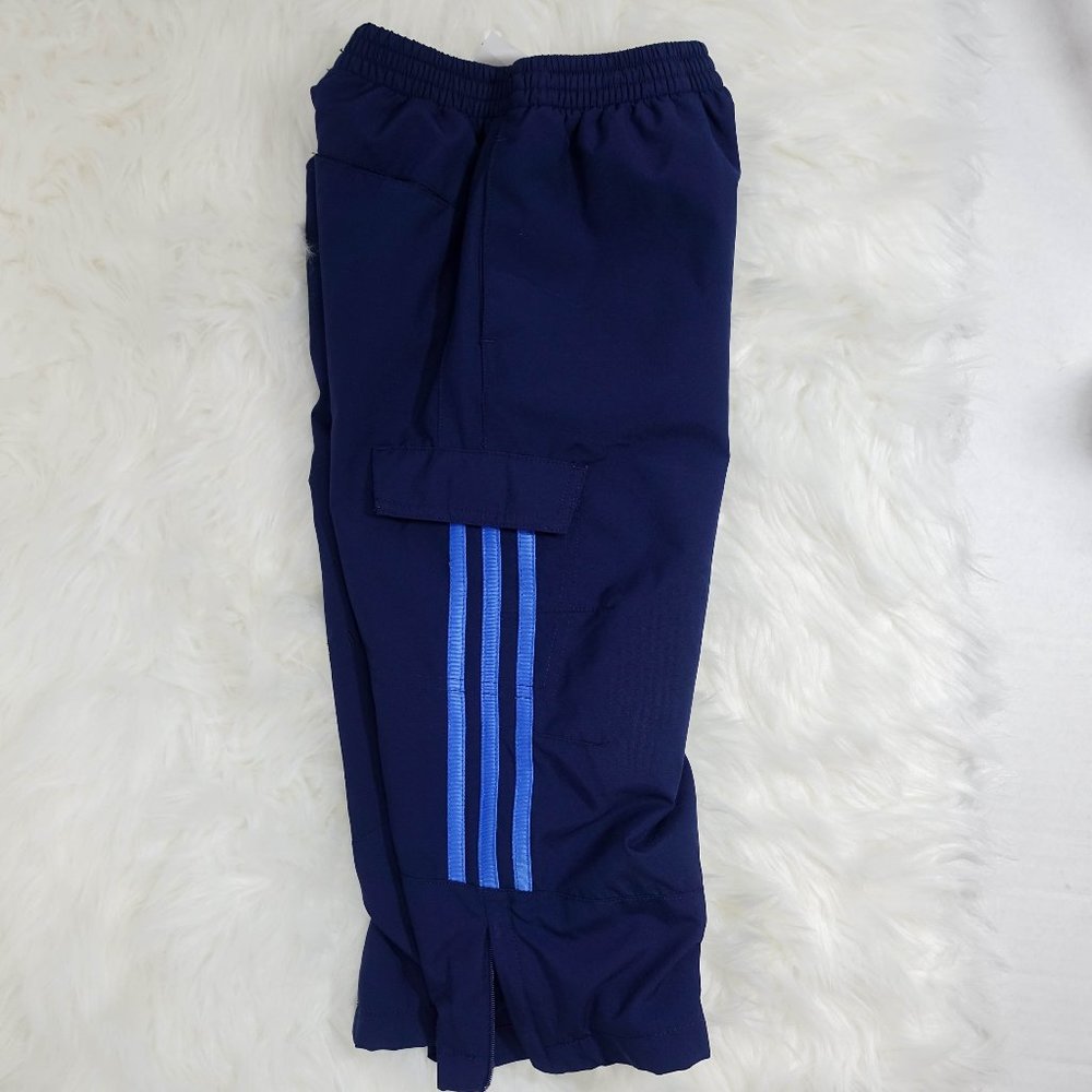 🛍Adidas boys navy windbreaker with blue stripes